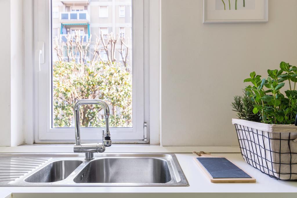 Alcuino Apartment Milaan Buitenkant foto