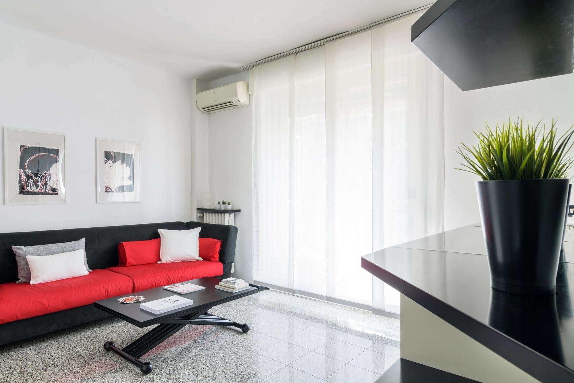 Alcuino Apartment Milaan Buitenkant foto