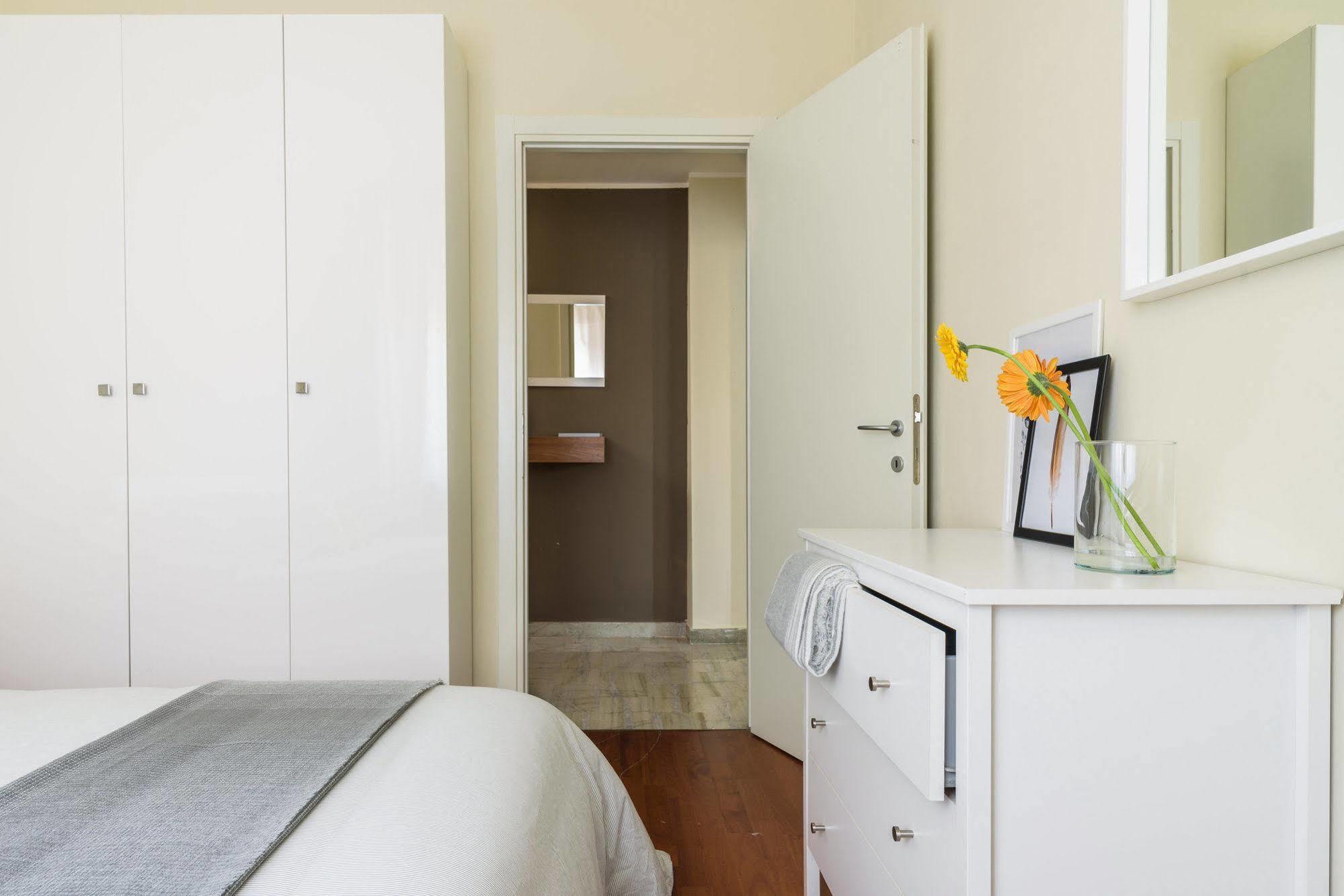 Alcuino Apartment Milaan Buitenkant foto